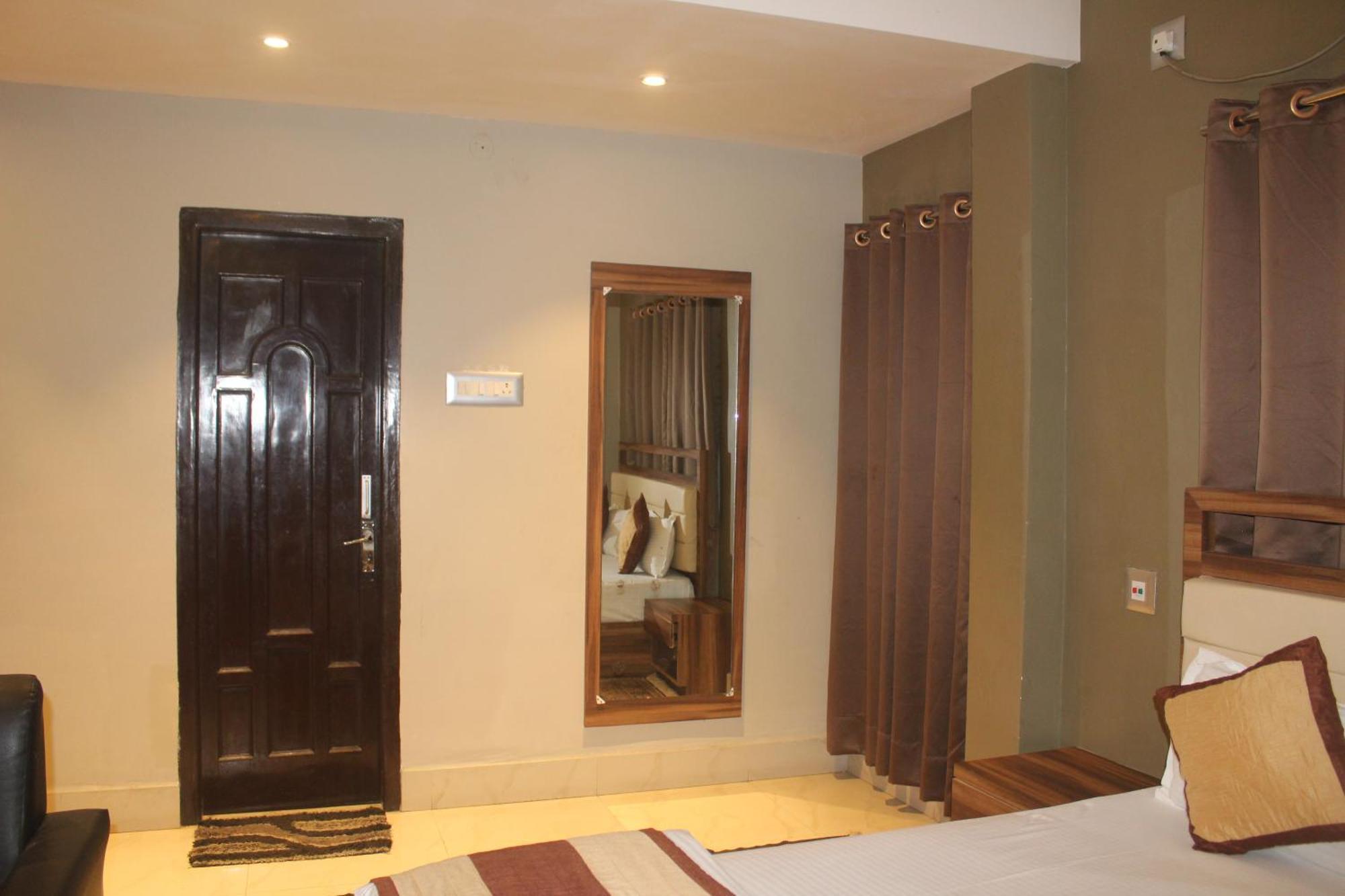 Hotel Oishi Plaza Mukutmanipur Exterior foto